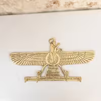 جا کلیدی برنزی اهورا