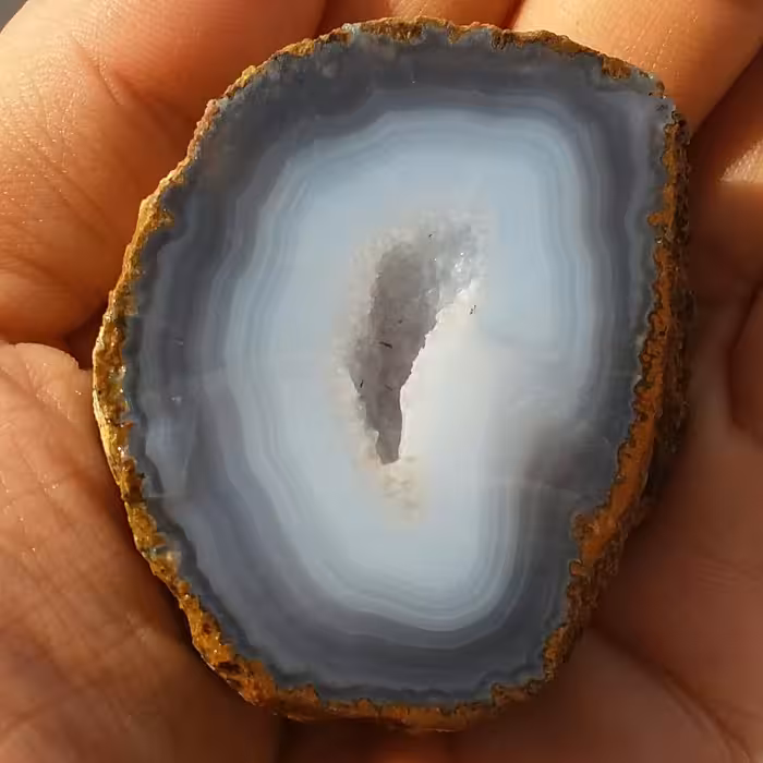 اسلایس سنگ راف عقیق سلیمانی 3 بعدی فوق العاده زیبا محشر صد در 100 طبیعی شاهکار خلقت دیدنی
با قابلیت ساخت چند نگین خاص