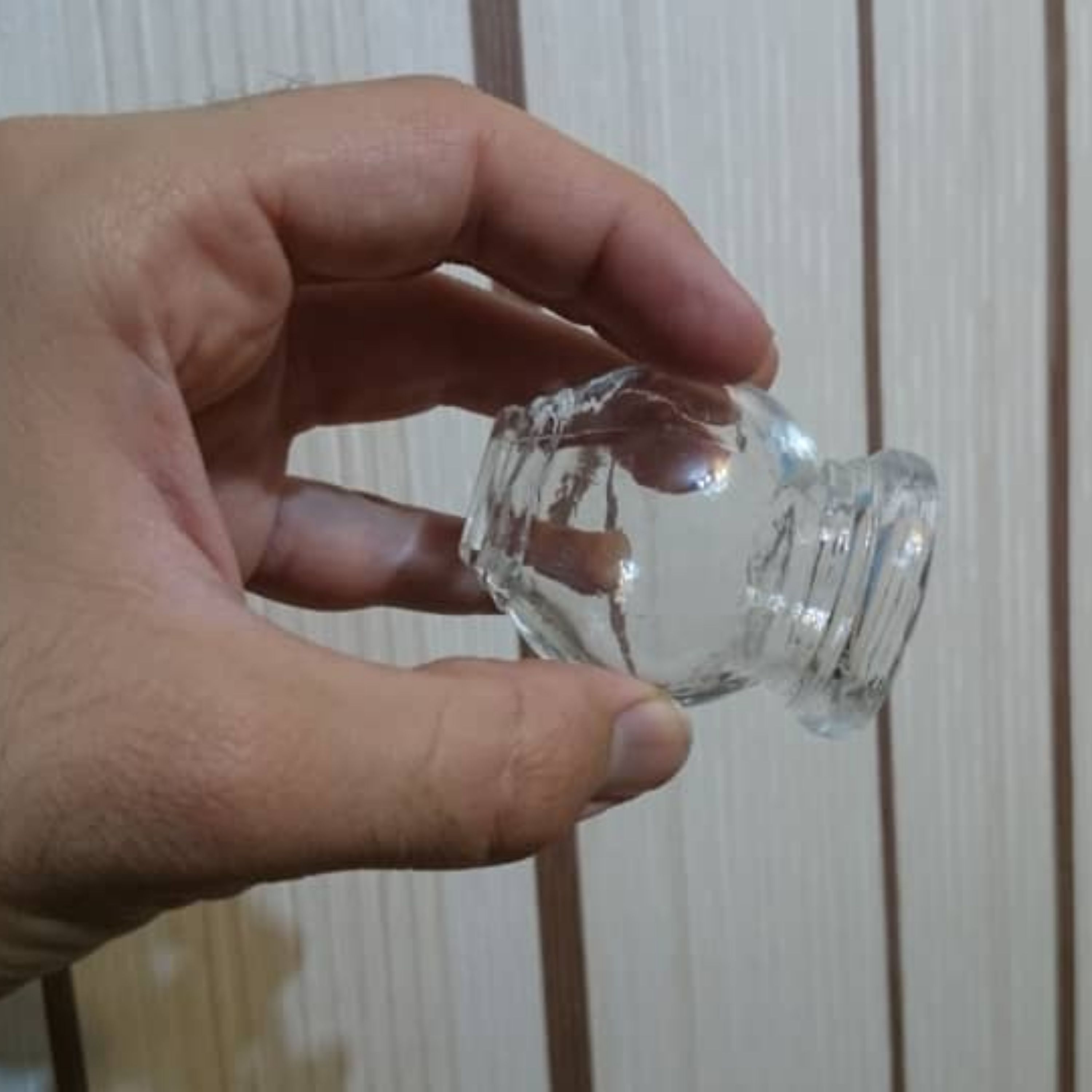 لیوان بادکش شیشه ای سایز1