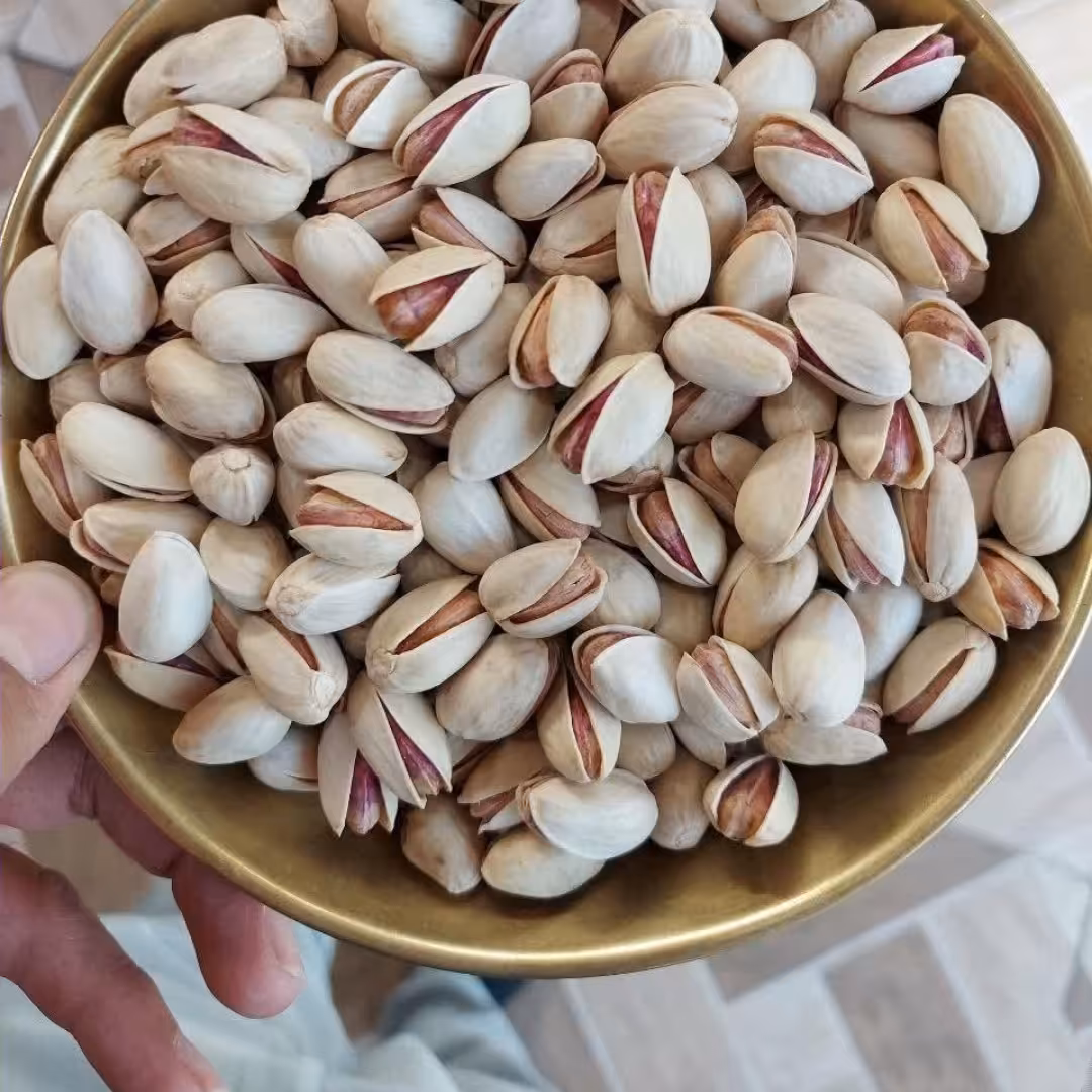 پسته احمدآقایی درجه یک باغ خودم