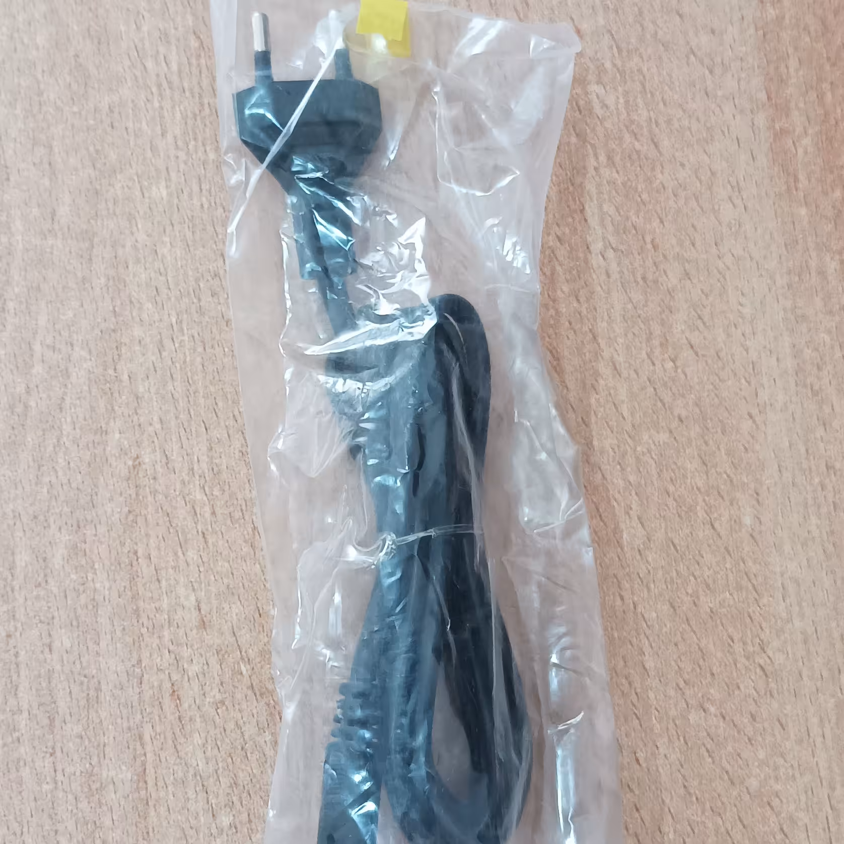 کابل برق مناسب برای انواع پلی استیشن و ایکس باکس وان اس و سری اس 