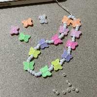 آویز گوشی پروانه رنگی