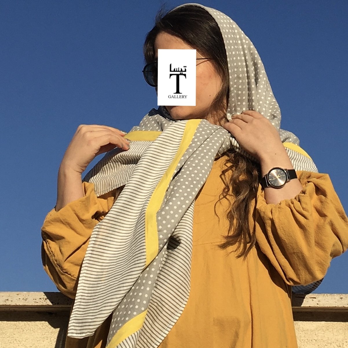 شال و روسری نخی