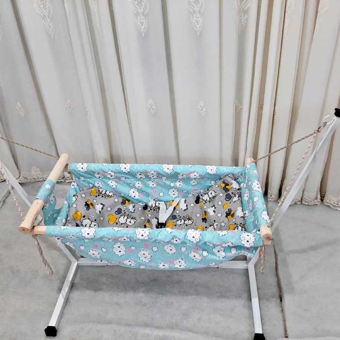 گهواره کودک (بانوج)