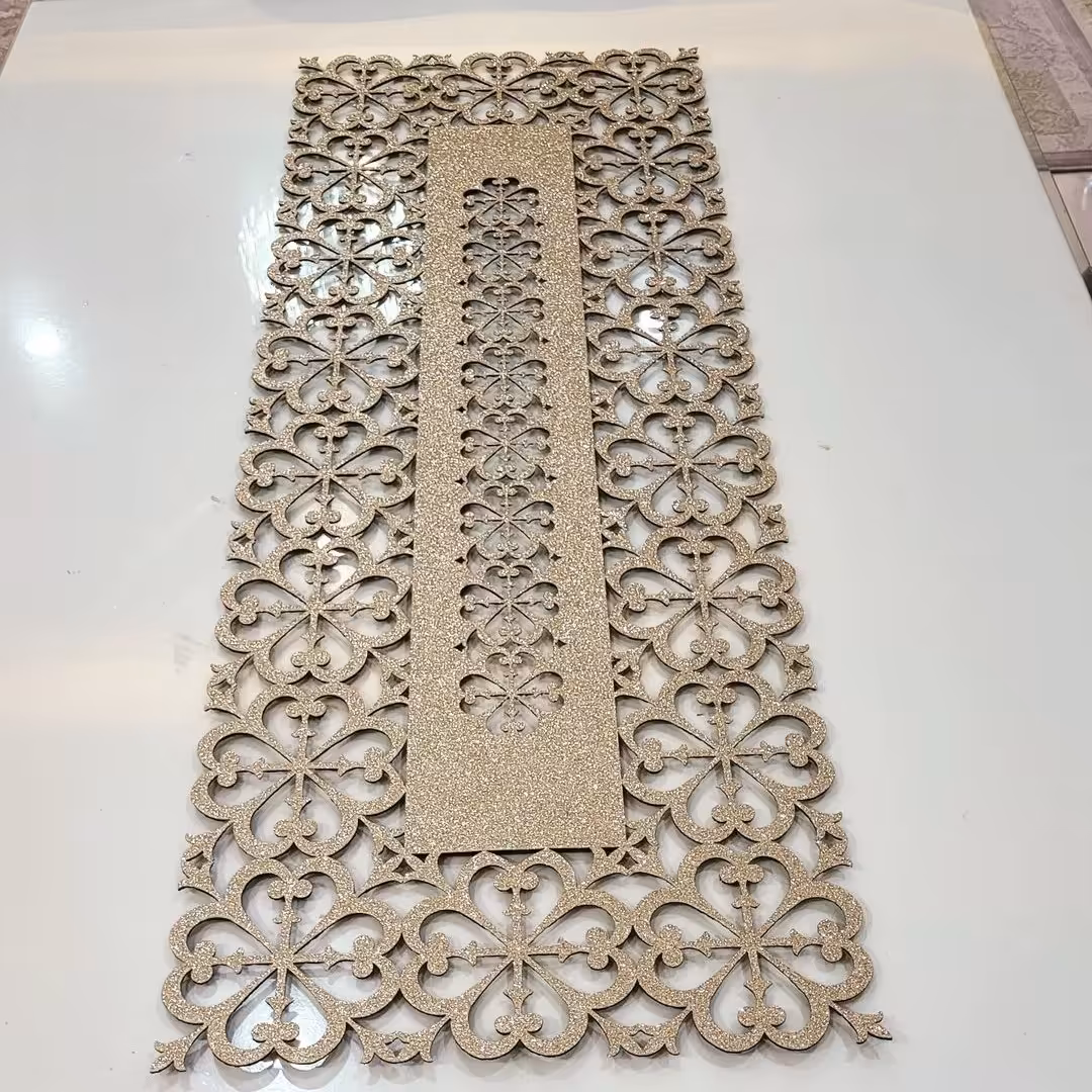 رومیزی اکلیلی