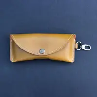 کیف عینک چرم بیسراک مدل لارا کد G Eyn 201L