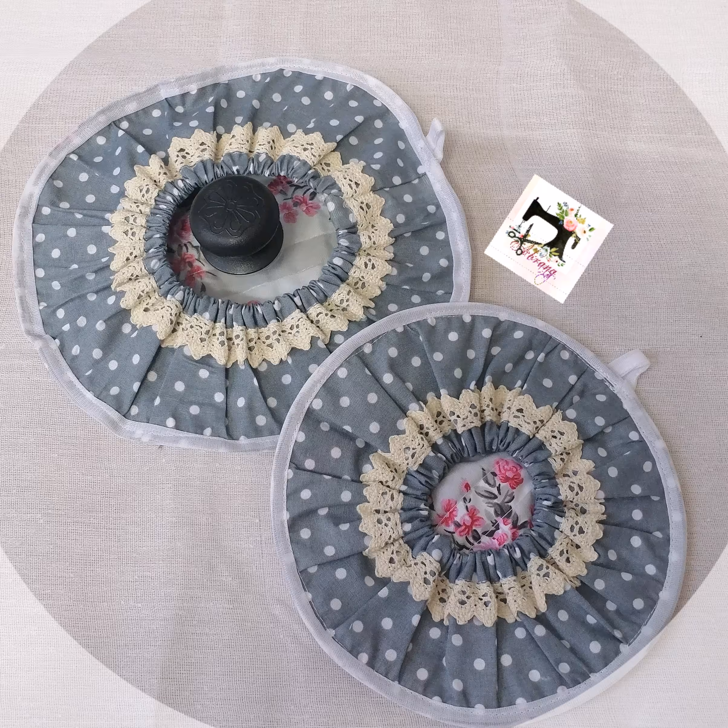 دمکنی قابلمه 2عددی  مدل کشدار انتخاب پارچه به سلیقه مشتری عزیز 