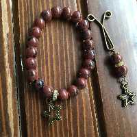 ست دستبند و گیره حجاب (رنگ قهوه ای طرح دار) - کد B8