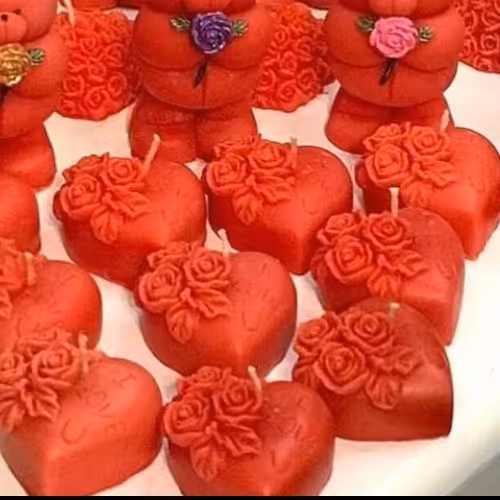 شمع قلب گل دار