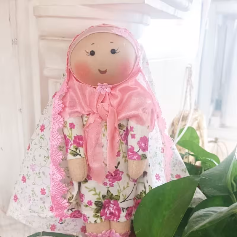 عروسک عمده باحجاب