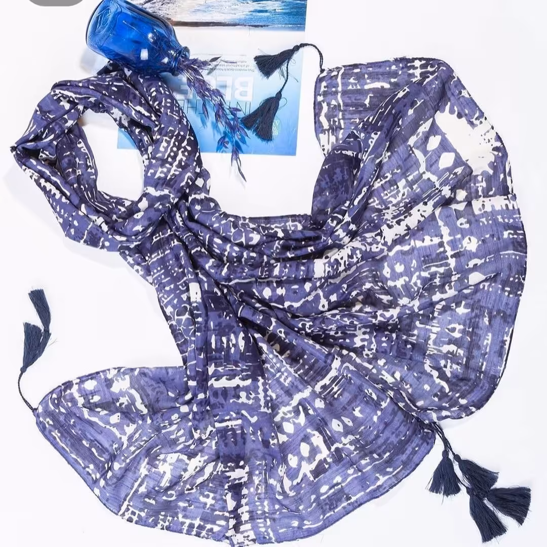 شال نخی رنگی منگوله دار