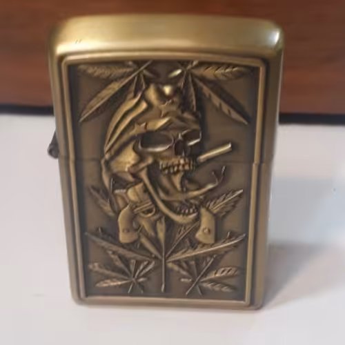 فندک زیپو بنزینی طرح اسکلت