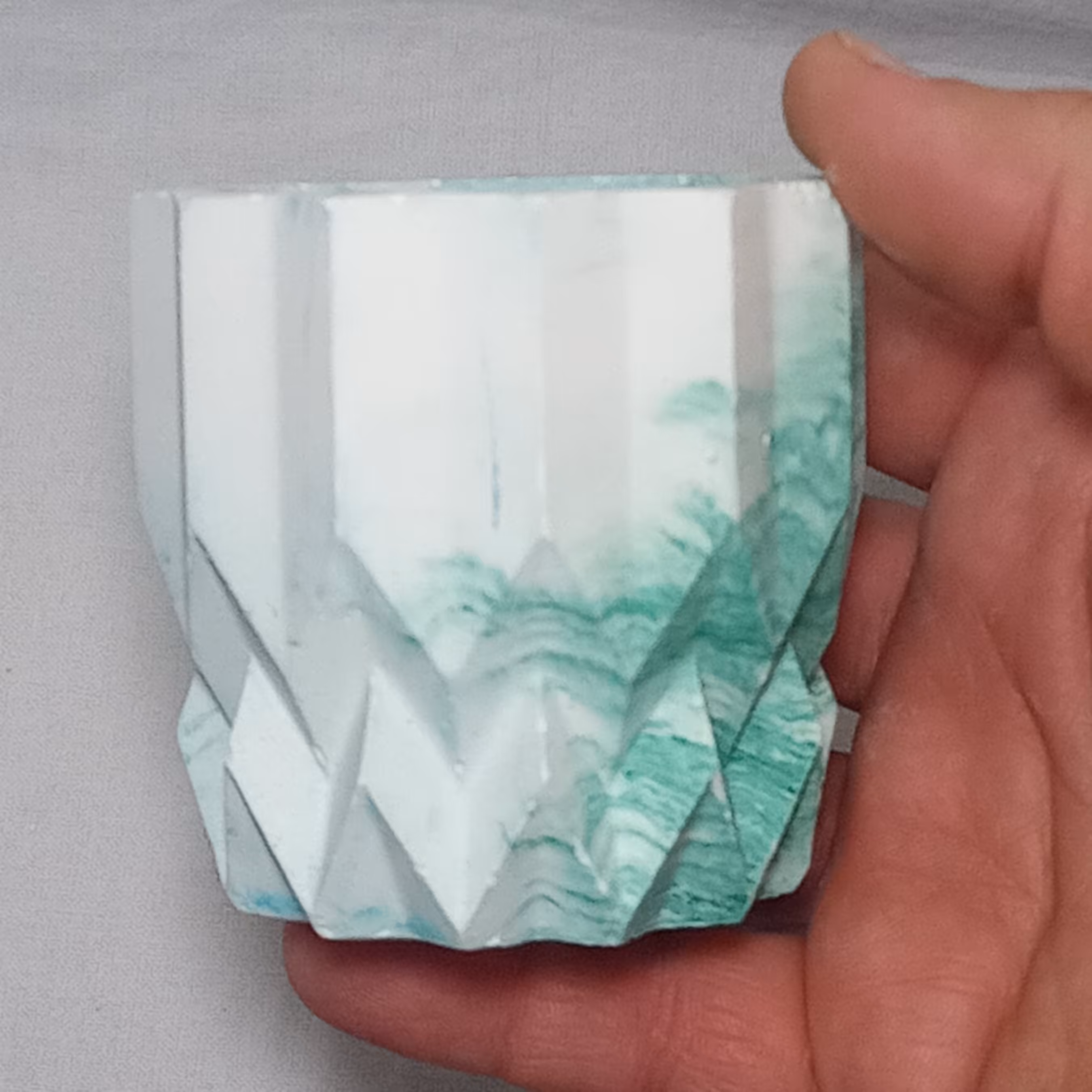 گلدان بتنی طرح راش 