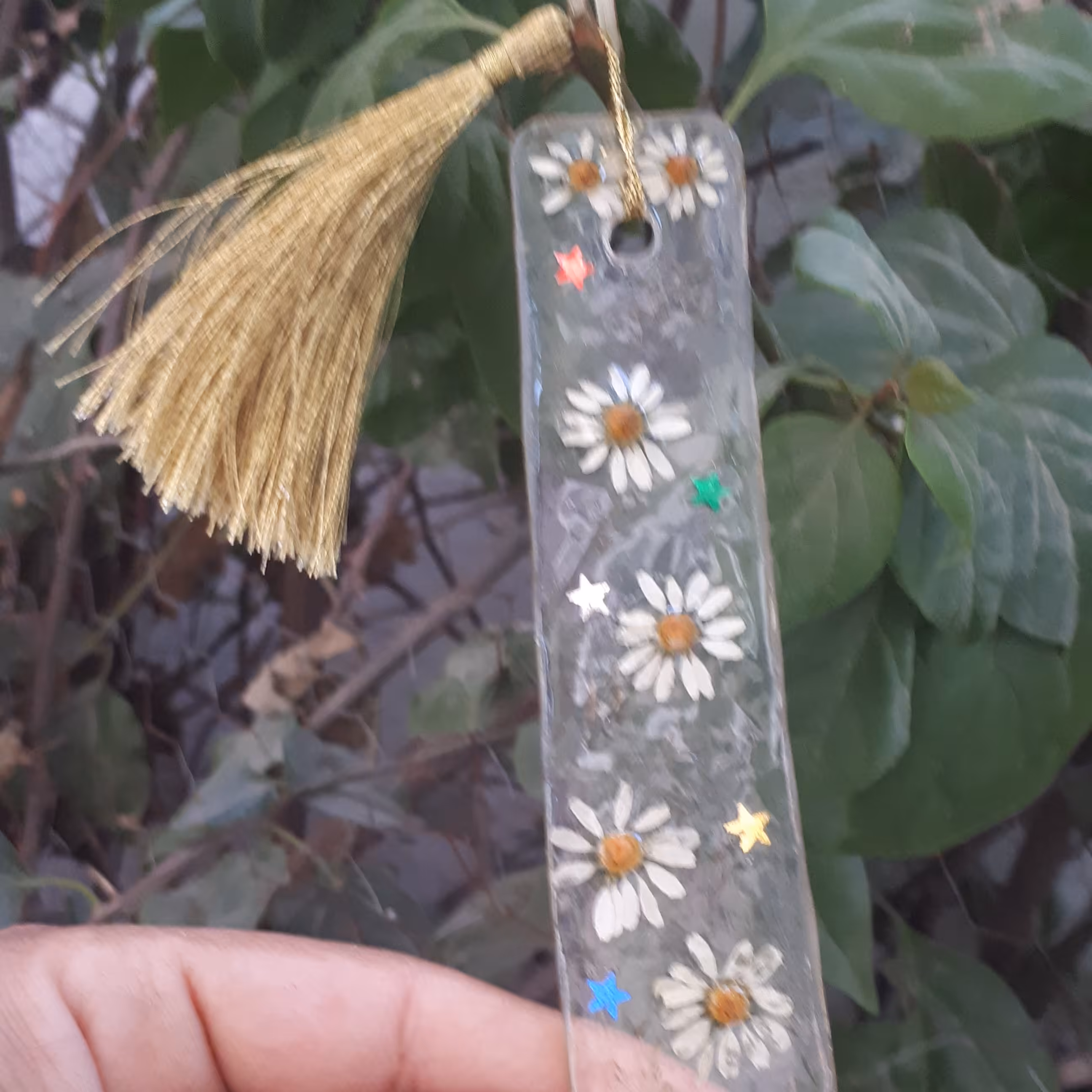 بوک مارک رزینی یا کتاب نشان با گلهای زیبای بابونه