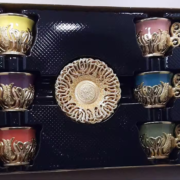 فنجان نعلبکی رنگی