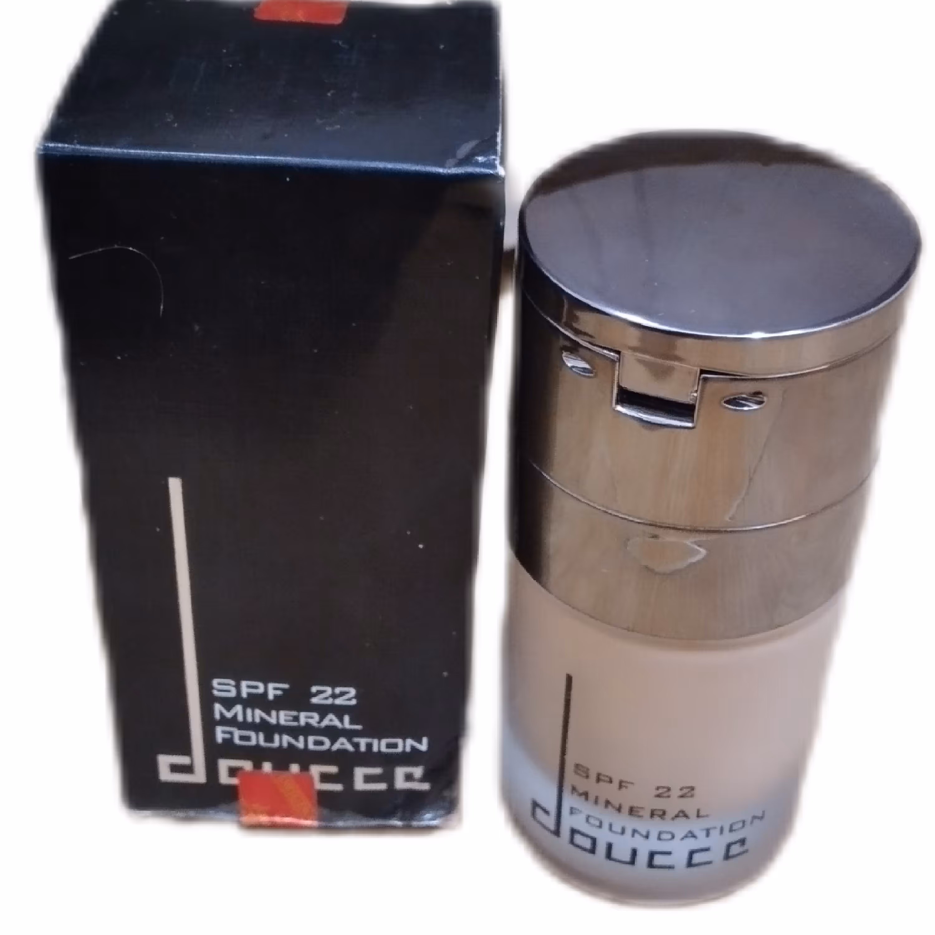 کرم پودر مدل اس پی اف 22