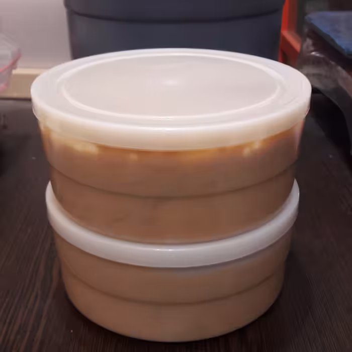 شیره سفید ملایر 2کیلویی  کاملا محلی و خالص