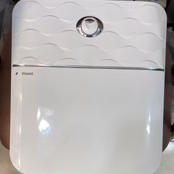 فلاش تانک فوق باریک سفید ساده