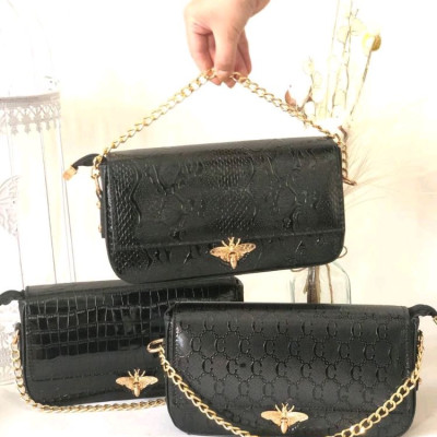 کیف دوشی زنانه