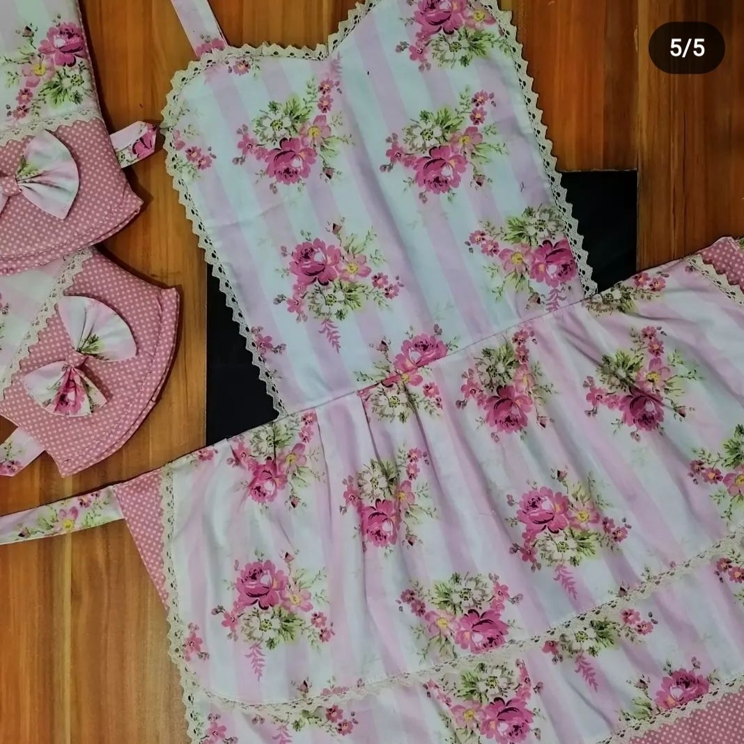 پیشبند دامنی