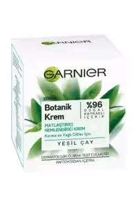 کرم آبرسان بوتانیکال حاوی عصاره چای سبز گارنیر