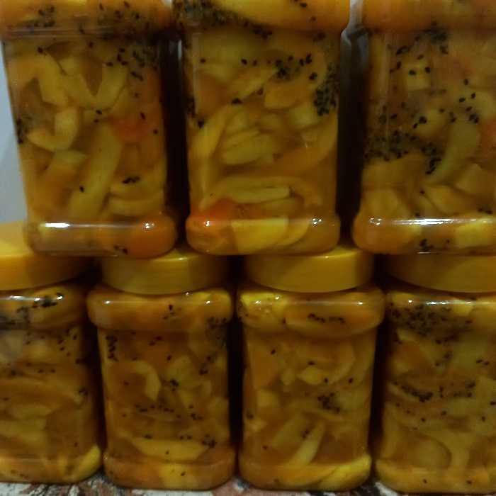 ترشی انبه روغنی ملس  وزن 750تا 800گرم  ارسال با تیپاکس بصورت پسکرایه