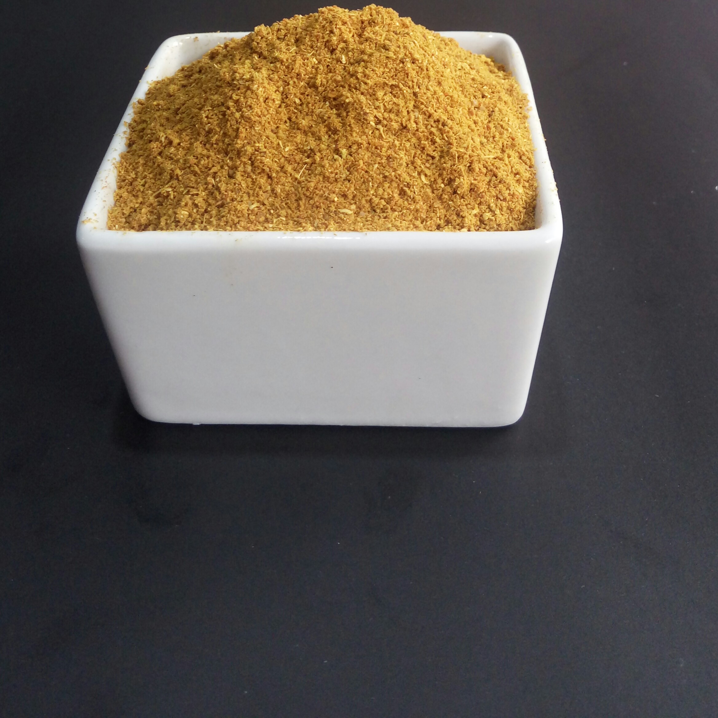 ادویه کاری ممتاز آبادان 100گرمی
