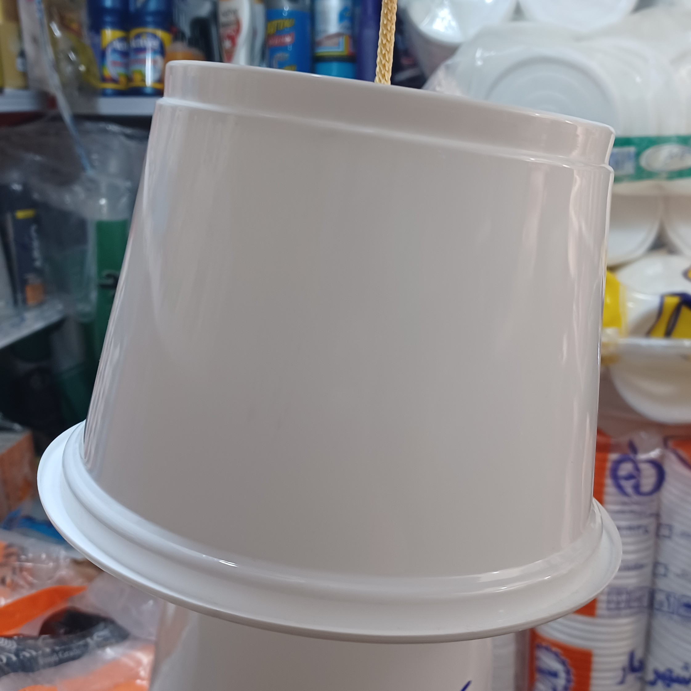 سطل یکبار مصرف 1300 گرم با درب