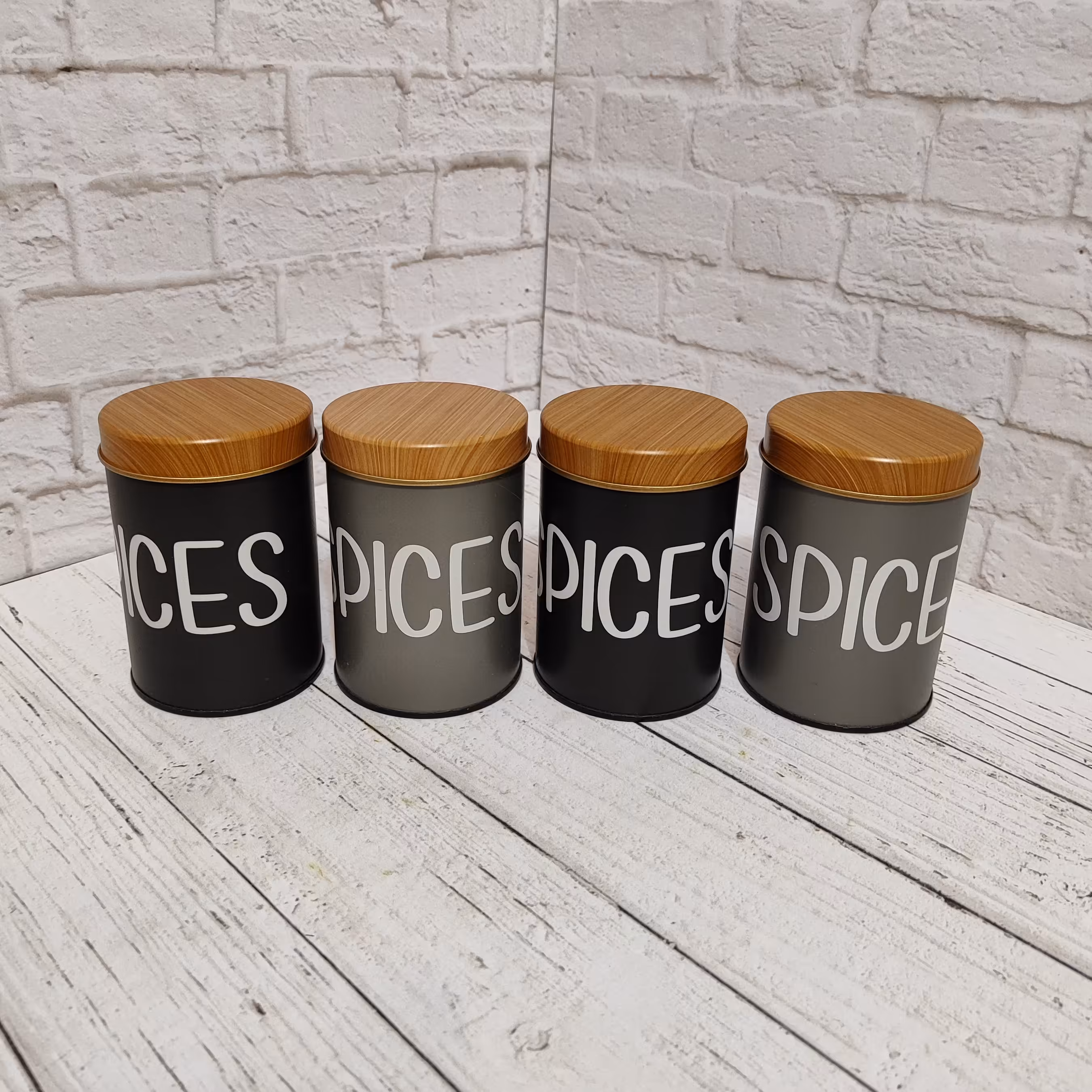 ادویه پاش فلزی مشکی طوسی طرح Spices