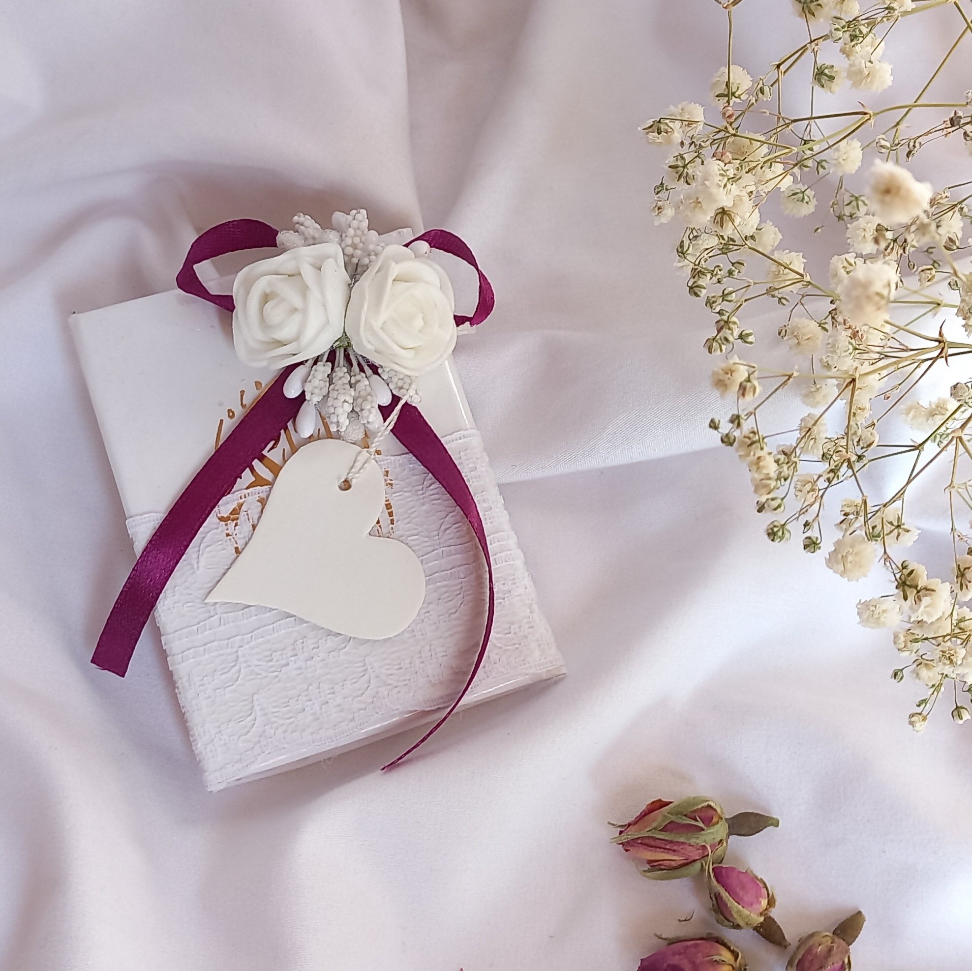 گیفت قرآن مناسب برای جشن نامزدی و عقد 1