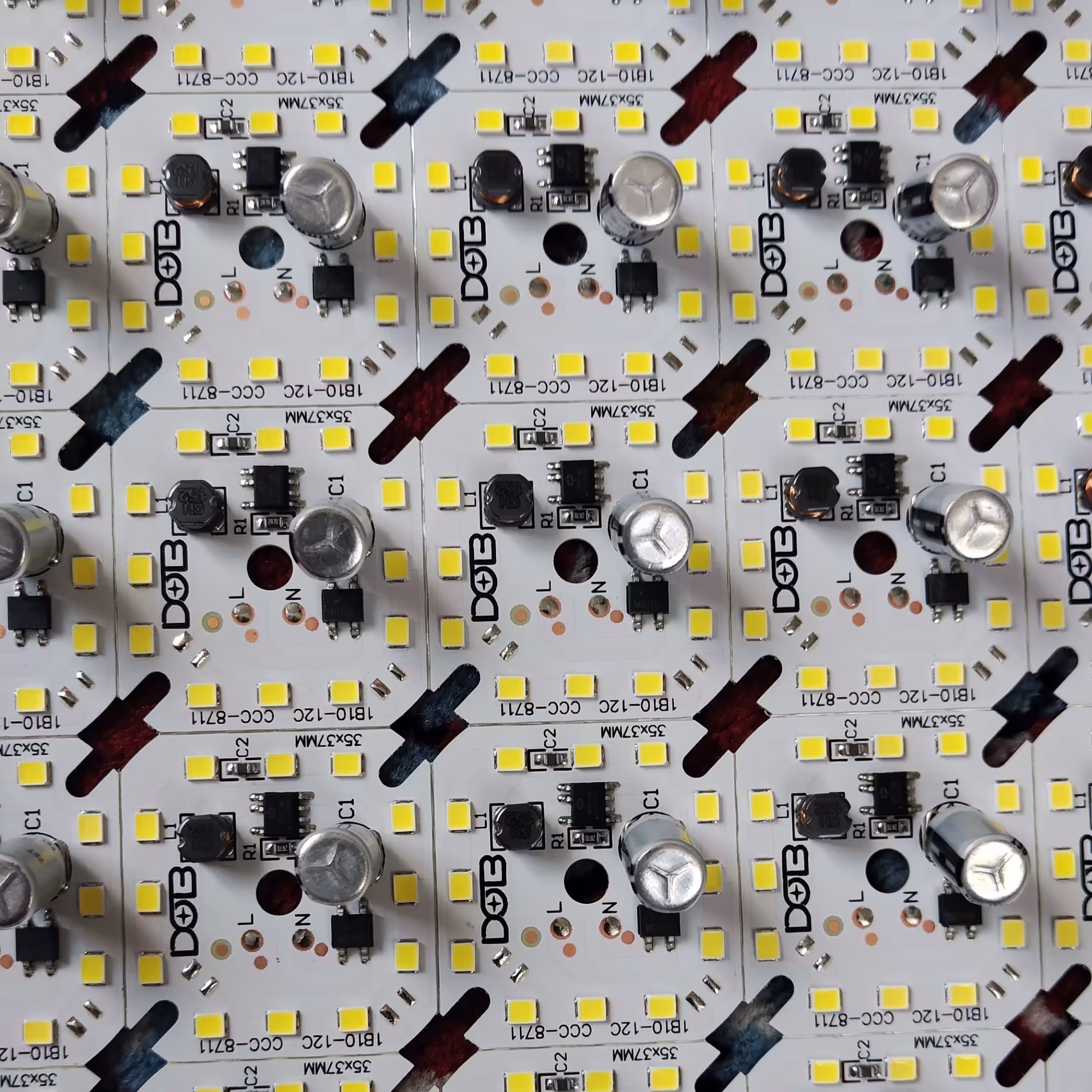 صحفه 12 وات مستقیمccc