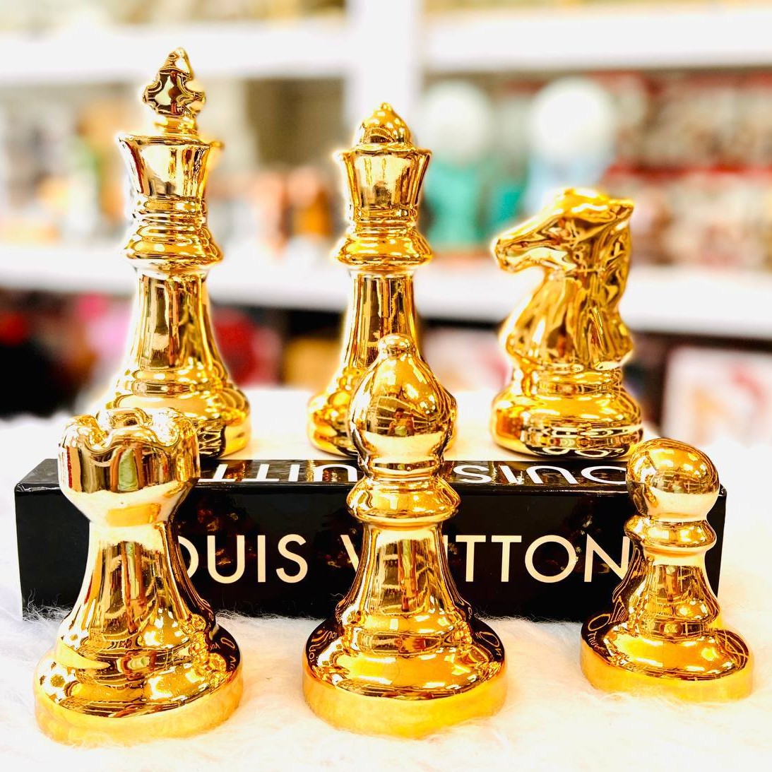 اکسسوری مهره شطرنج  طلایی و سیلور. آبکاری پی وی دی 