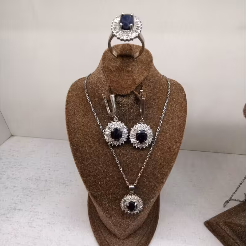 2-نیم ست نقره عیار 925 با سنگ یاقوت کبود اصلی15 گرم