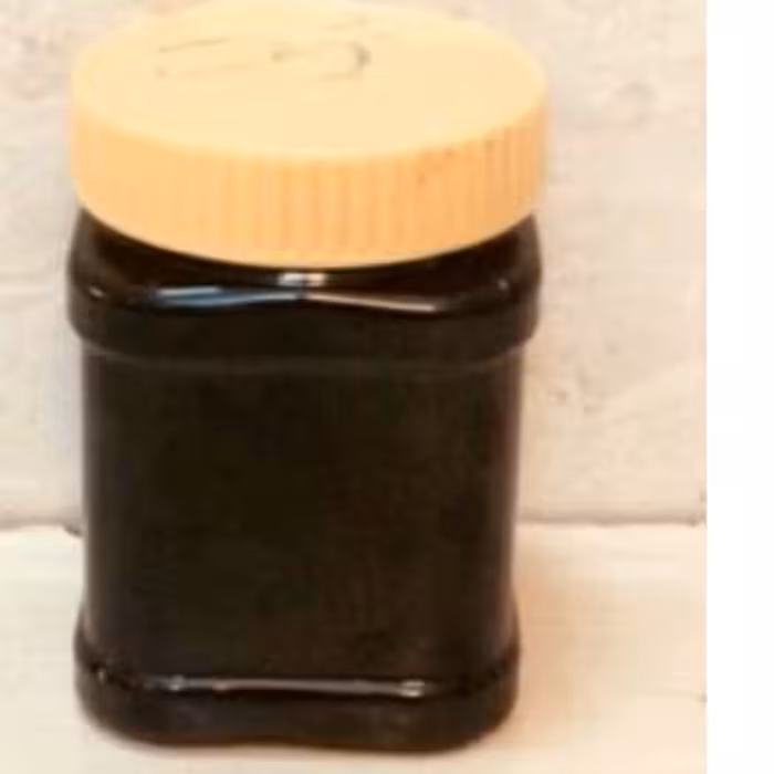 شیره ی توت،محلی،سنتی تهیه شده،یک کیلویی،رنگ قهوه ای ،مخصوص صبحانه