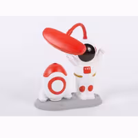 چراغ مطالعه شارژی و تراش دار طرح آدم فضایی رنگ قرمز