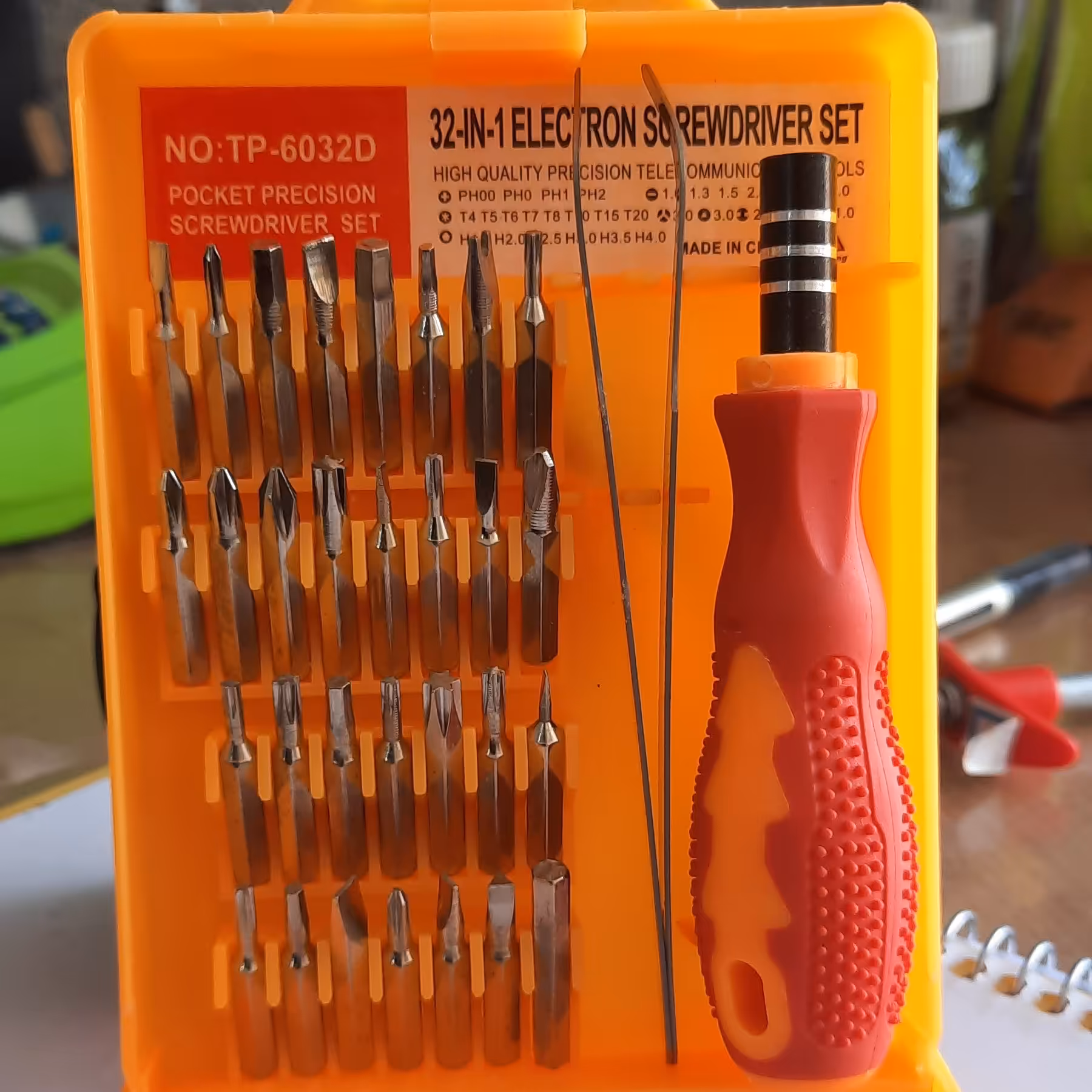 ست پیچ گوشتی ساعتی 32 پارچه