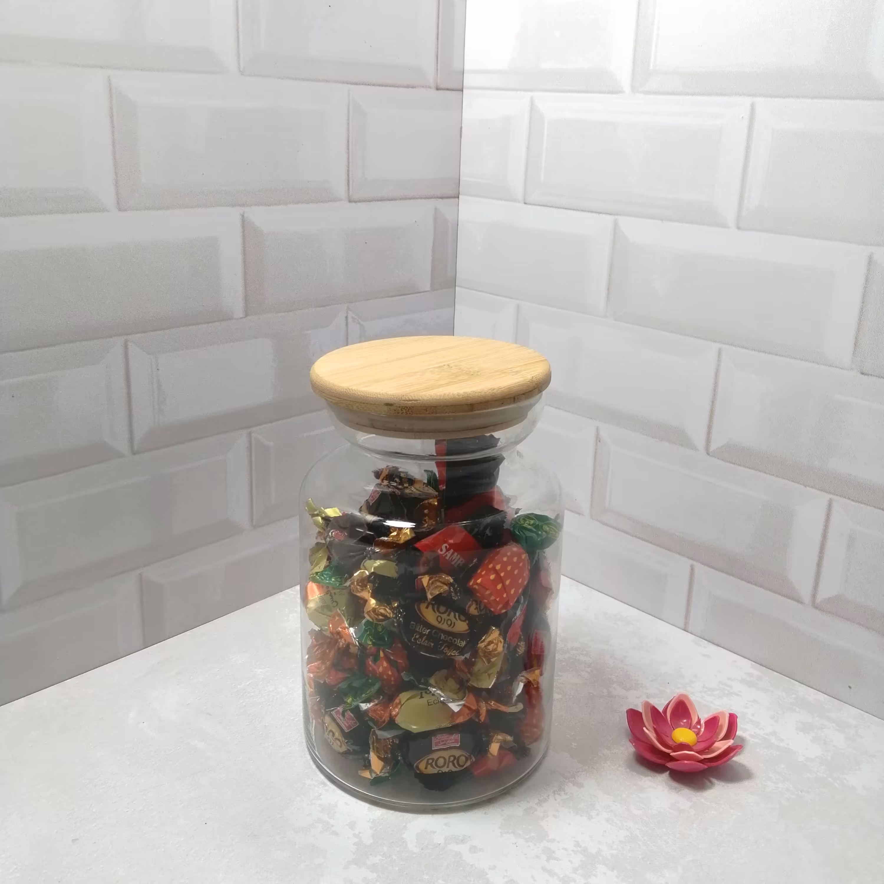 بانکه بلور درب بامبو سایز کوچک ظرف حبوبات تنقلات 