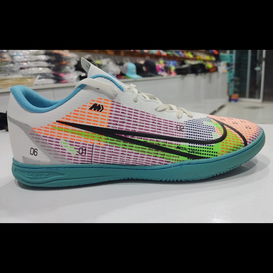 nike dragonfly
کفش فوتسال نایک دراگون فلای