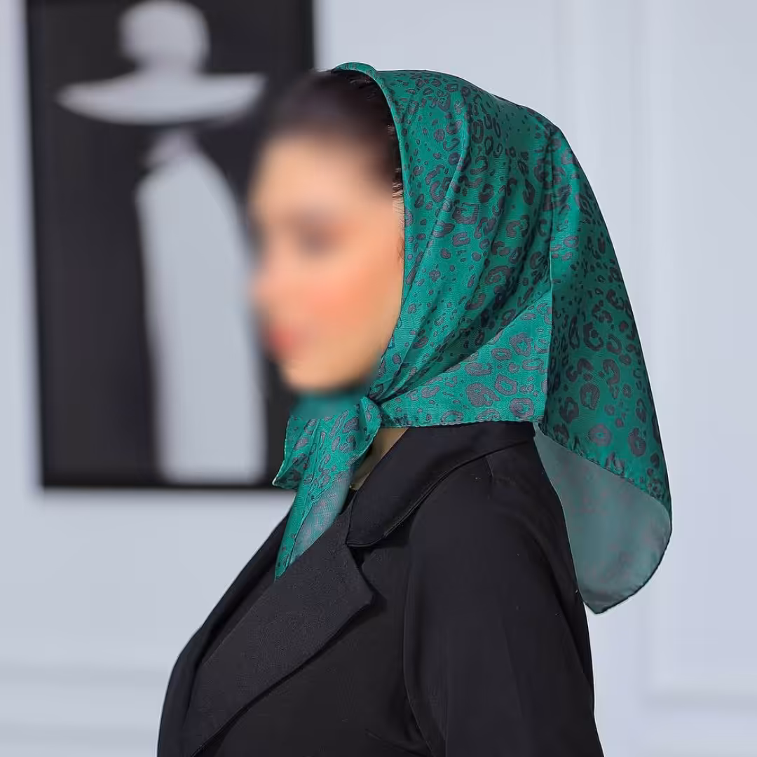 مینی اسکارف (باندانا) طرح پلنگی رنگ سبز ارسال رایگان 