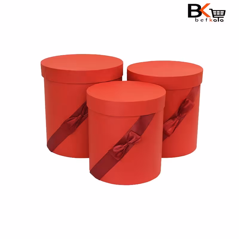 باکس کادویی 3 تکه استوانه ای ایستاده  پاپیون دار اریب قرمز کد61پک کامل