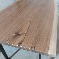 میز 4 نفره کوچک با چوب مقاوم گردو . پس کرایه 