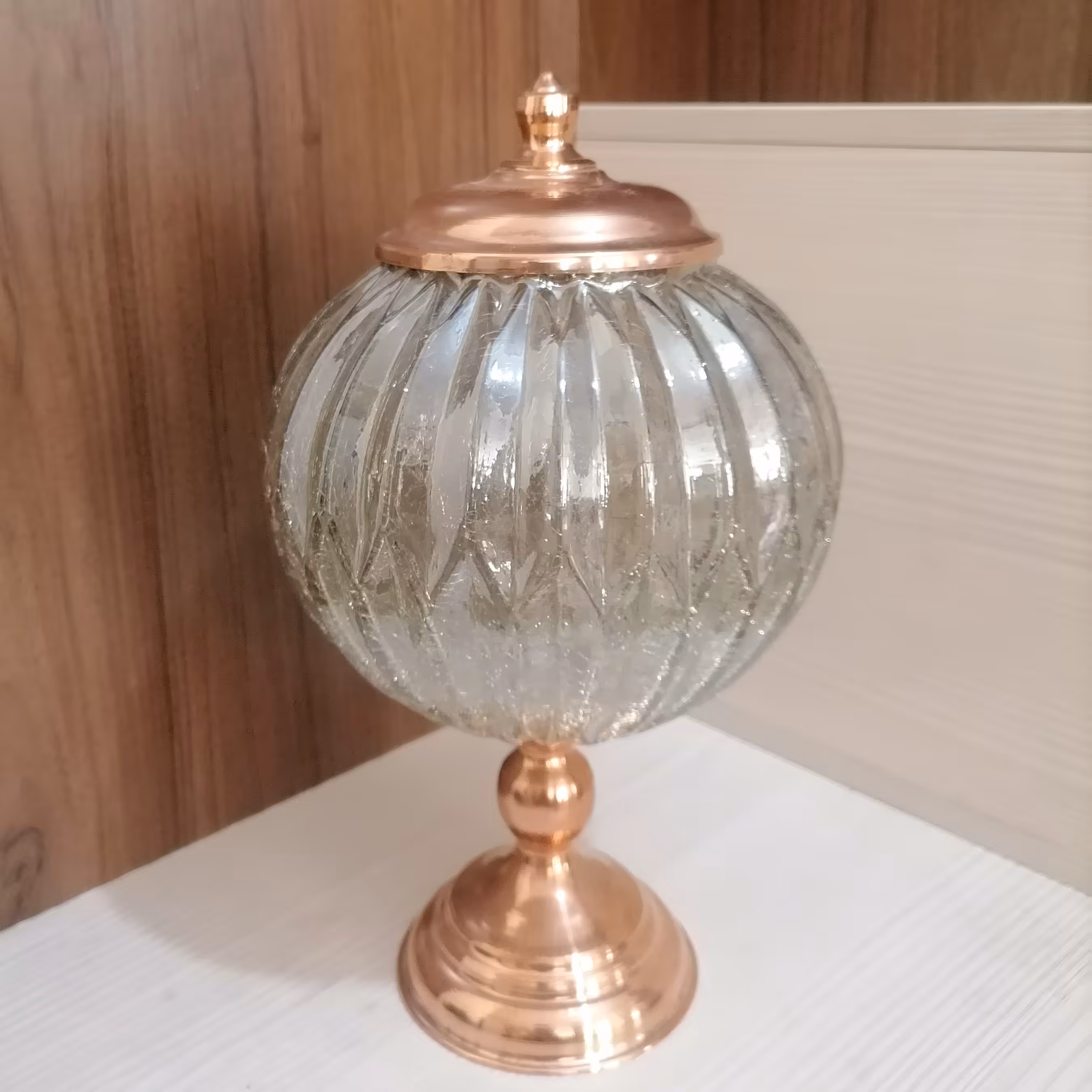 شکلات خوری ترکیب شیشه و مس