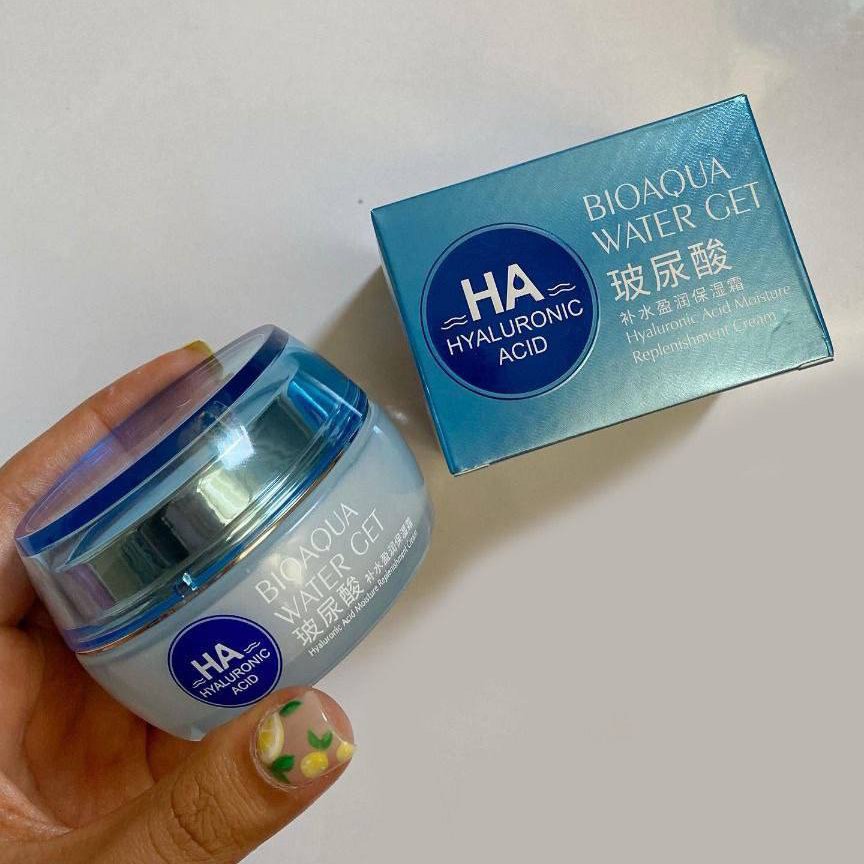 کرم مرطوب کننده تخصصی هیالورونیک اسید بیوآکوا