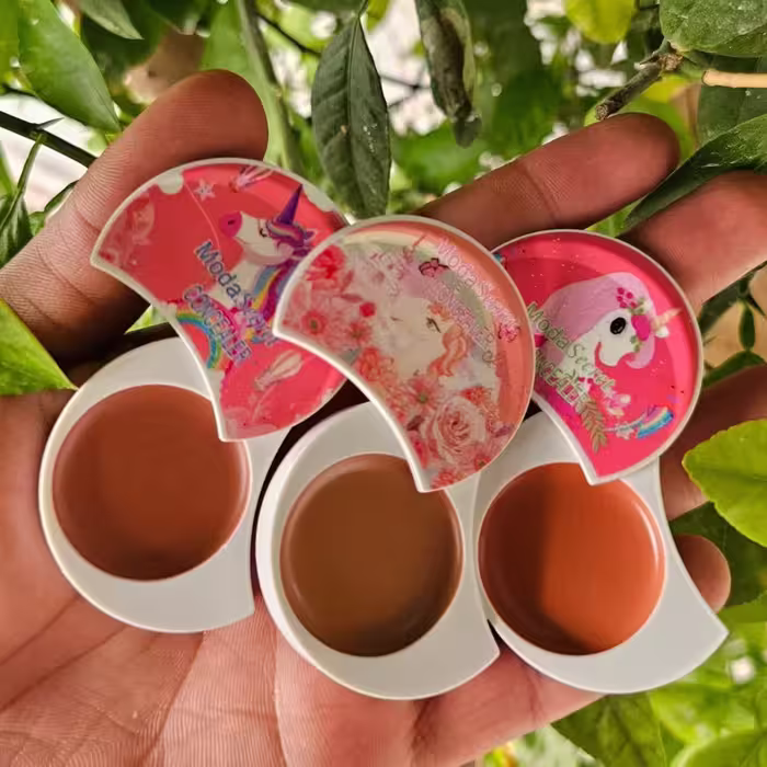 کانسیلر چرب اسب شاخدار،2عددی