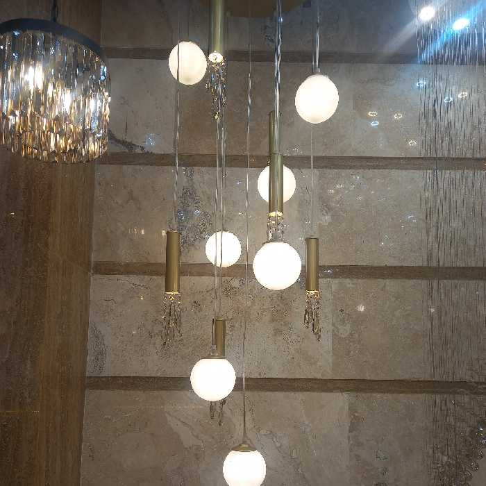 لوستر کریستالی حبابی  با رنگ بدنه مات(پس کرایه )