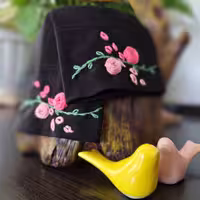 ساق دست گلدوزی با نخ دمسه فرانسه اصل