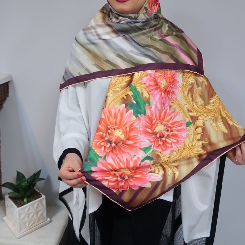 روسری ابریشم گل استار