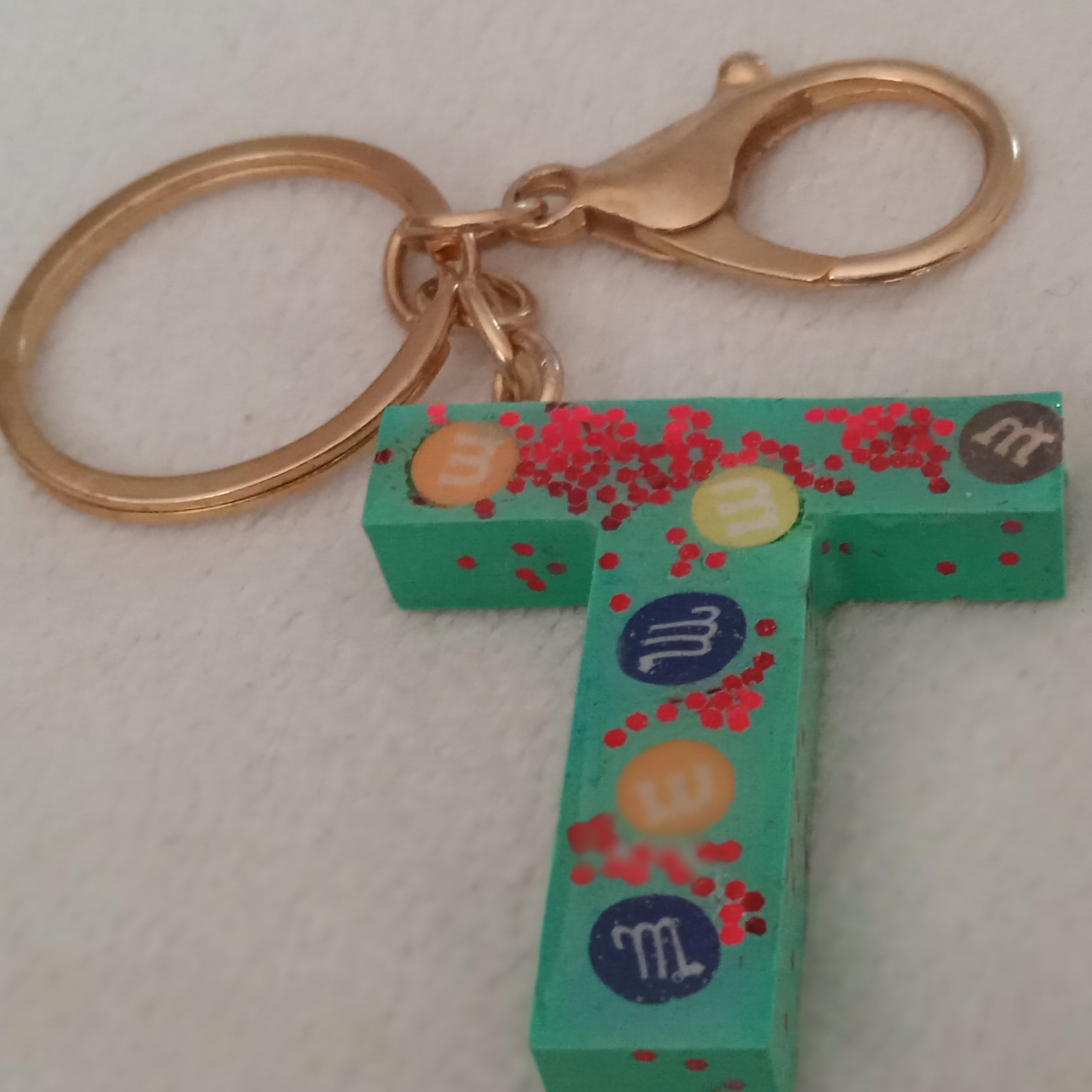 جا سوییچی و آویز کیف  دستساز رزینی حروف انگلیسی نشکن