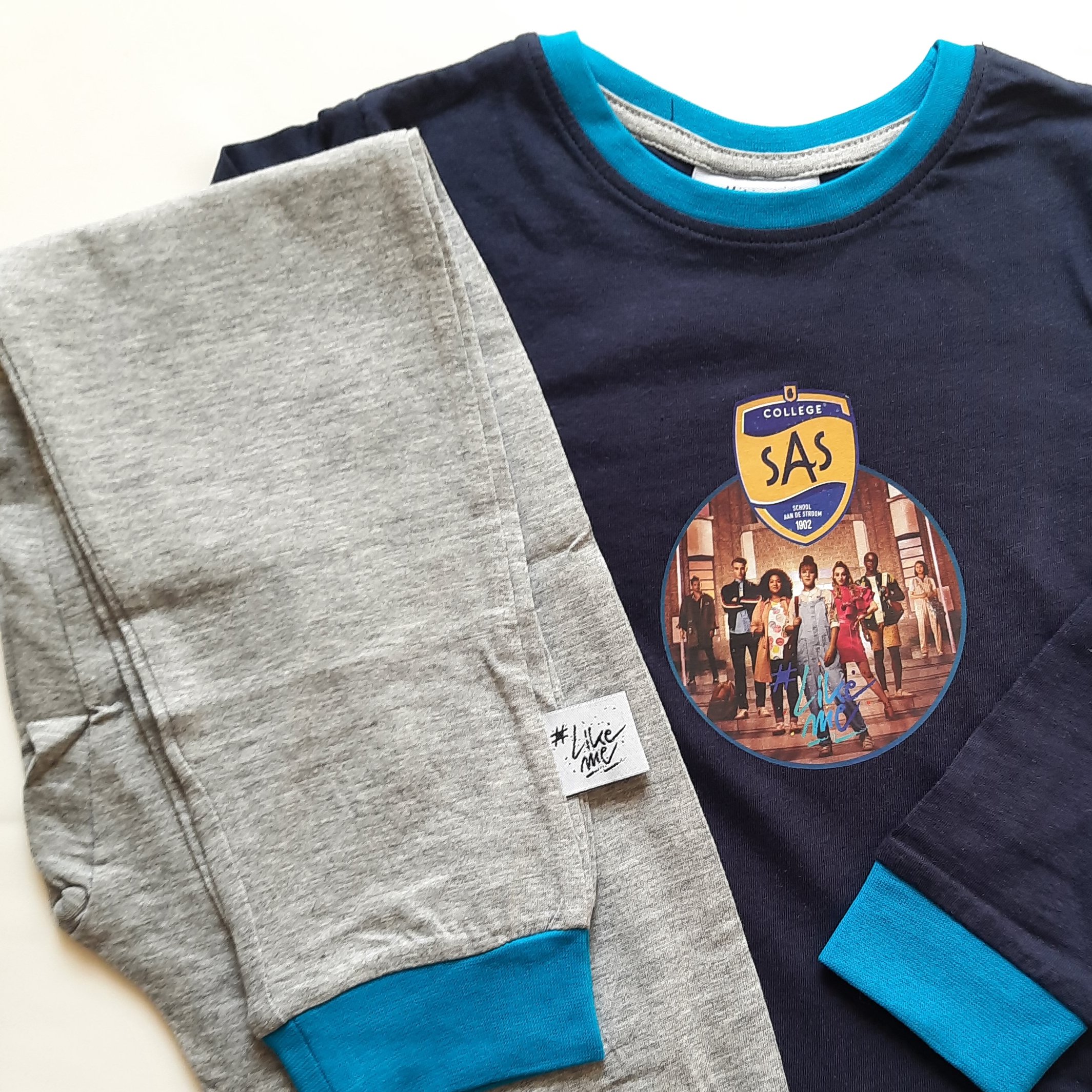 ست بلوز  و شلوار  بچگانه 4 تا 6 سال وارداتی محصول کشور بلژیک