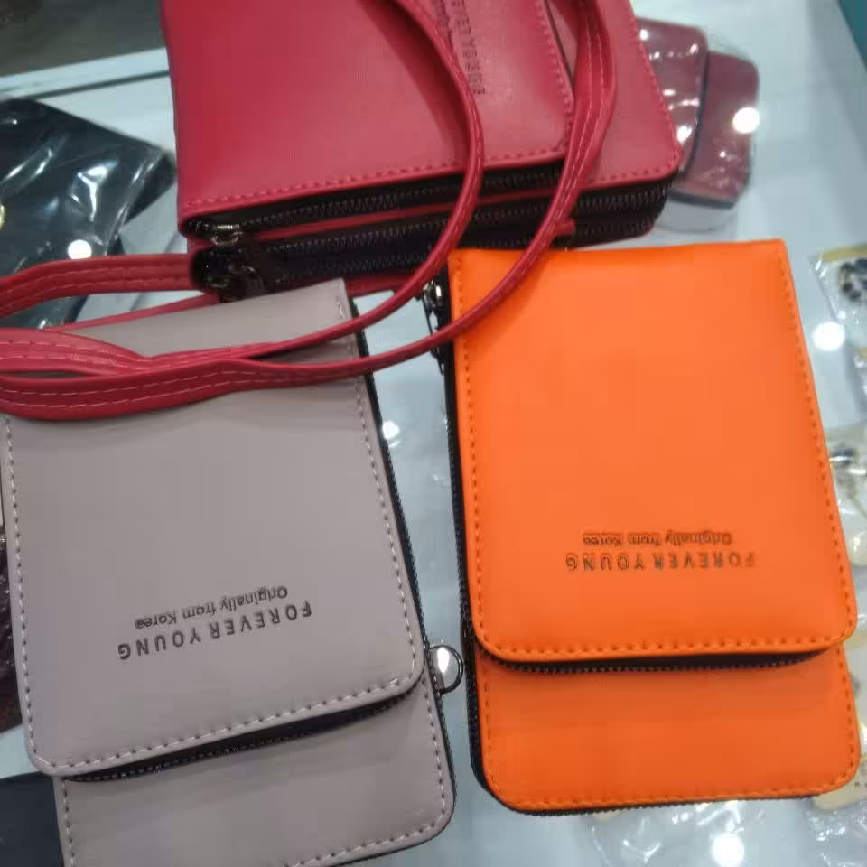 کیف پاسپورتی رنگی